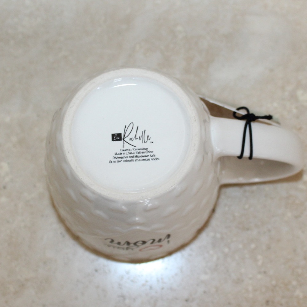 “I ♥️ you Mom” coffee mug (NWT) - Picture 9 of 10